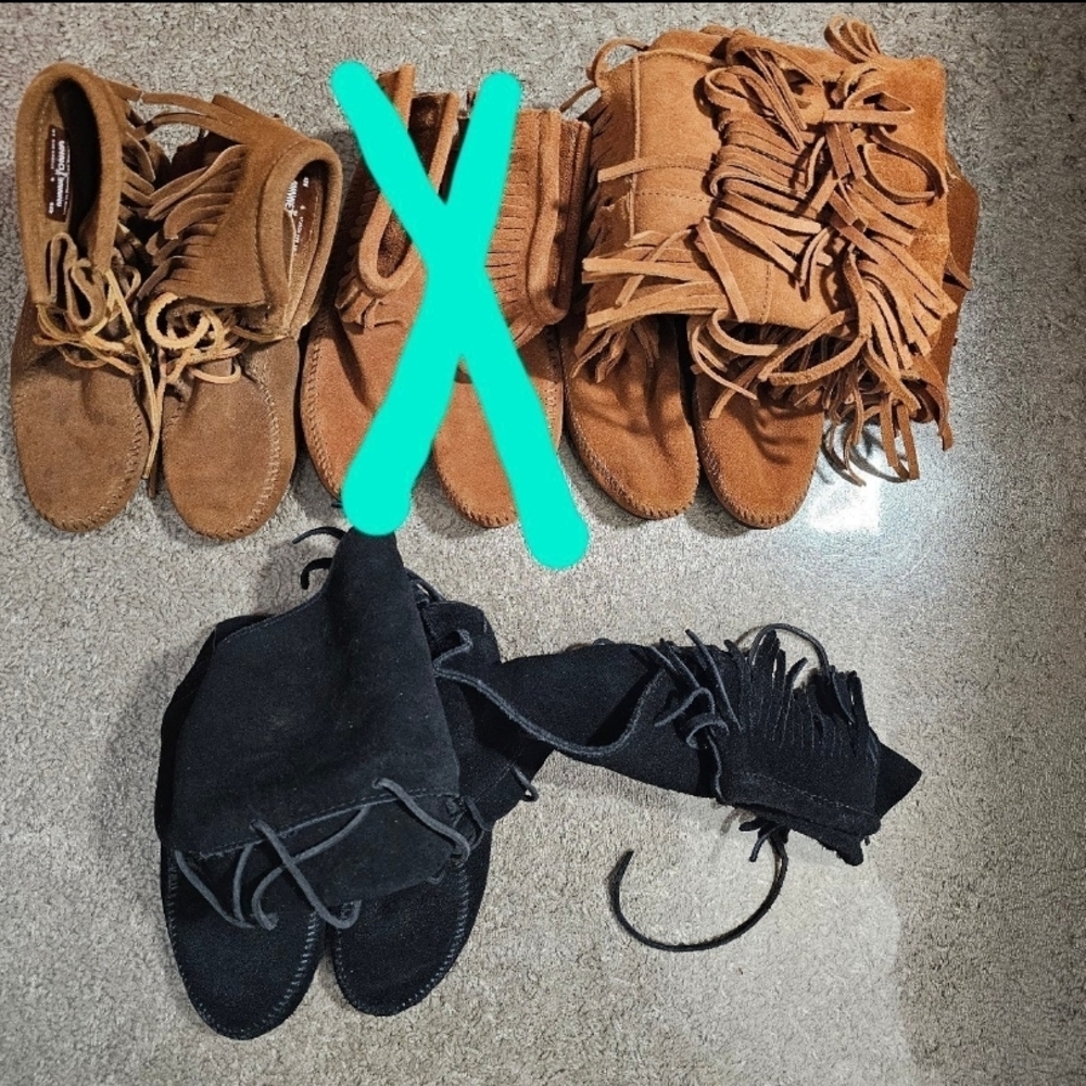 Minnetonka Brown and Black Fringe Moccasin Boots Bundle